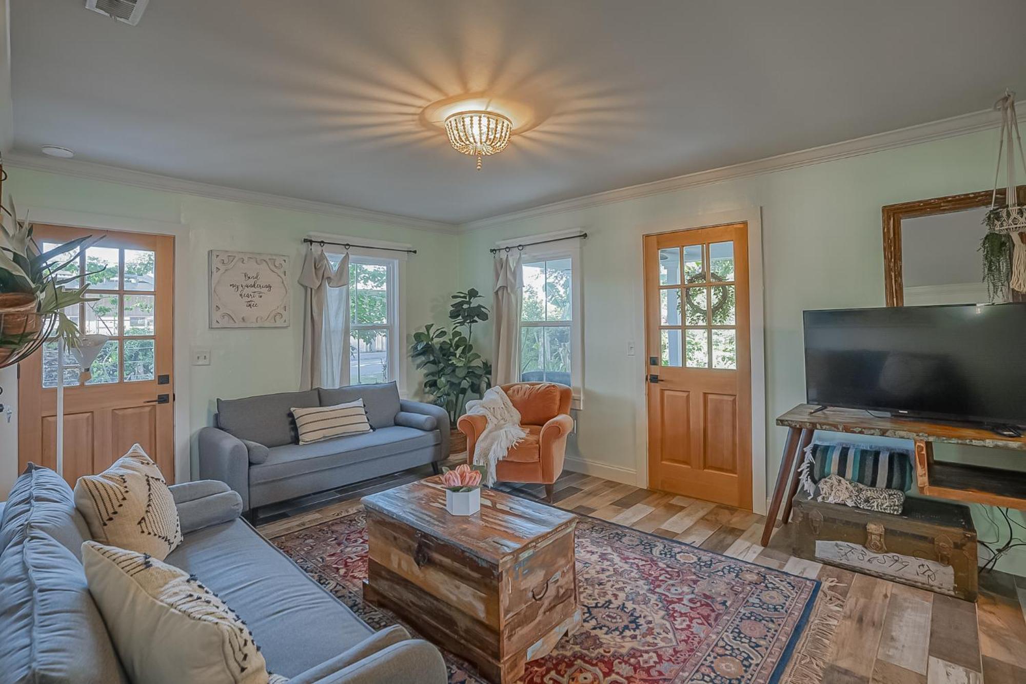 Urban Nest Cottage - Book Now! Beaufort Exterior photo
